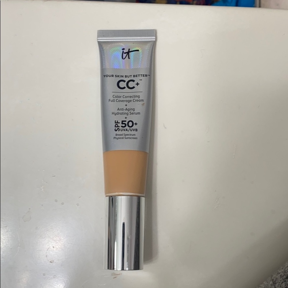 IT cosmetics color correcting SPF 50 foundation